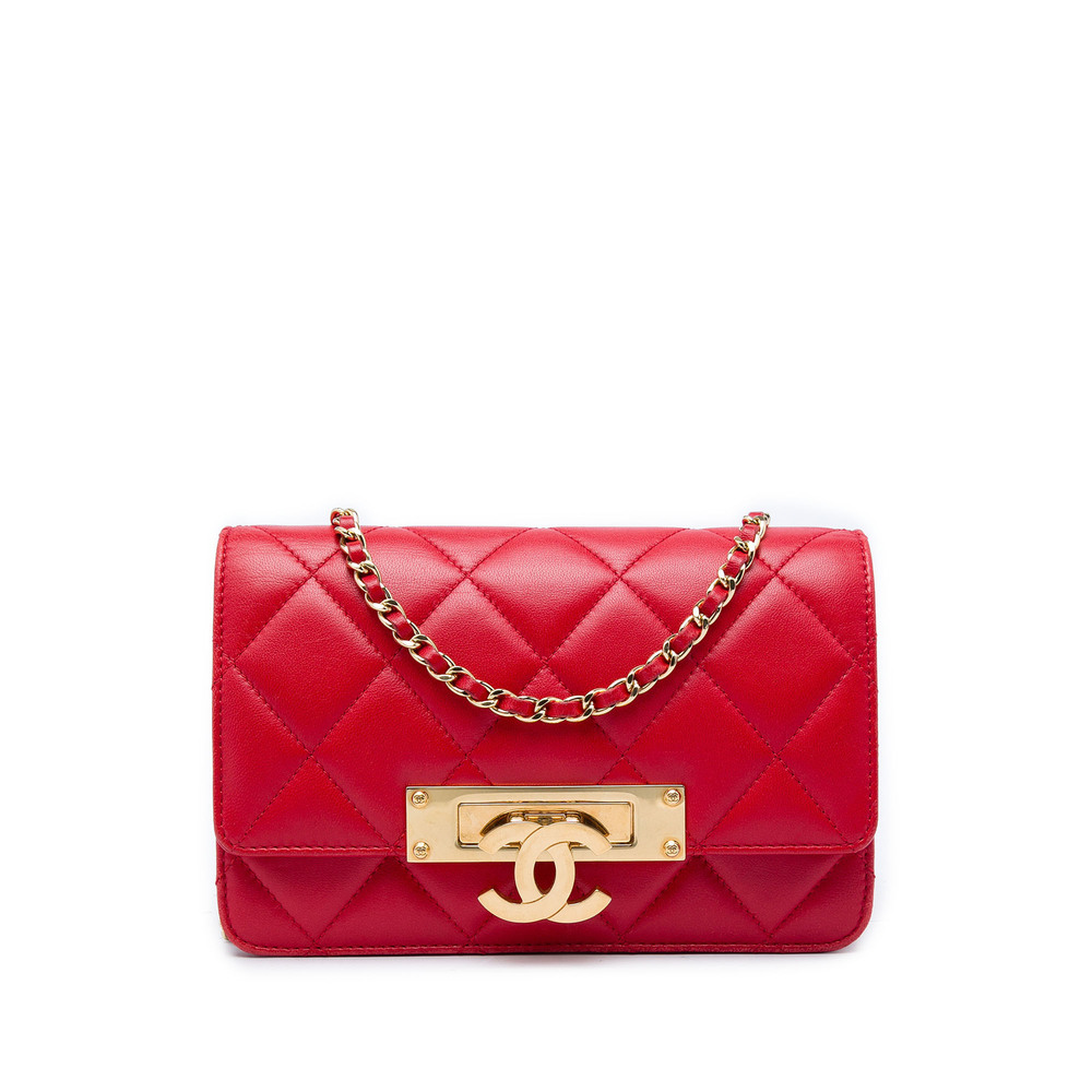 Pre-Loved Chanel Medium Quilted Lambskin Golden Class Flap